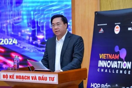 Thúc đẩy công nghiệp bán dẫn và AI để nâng cao vị thế Việt Nam